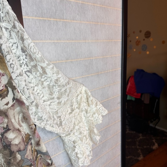 Paisley Grace Lace Top Size XXXL - Picture 4 of 9